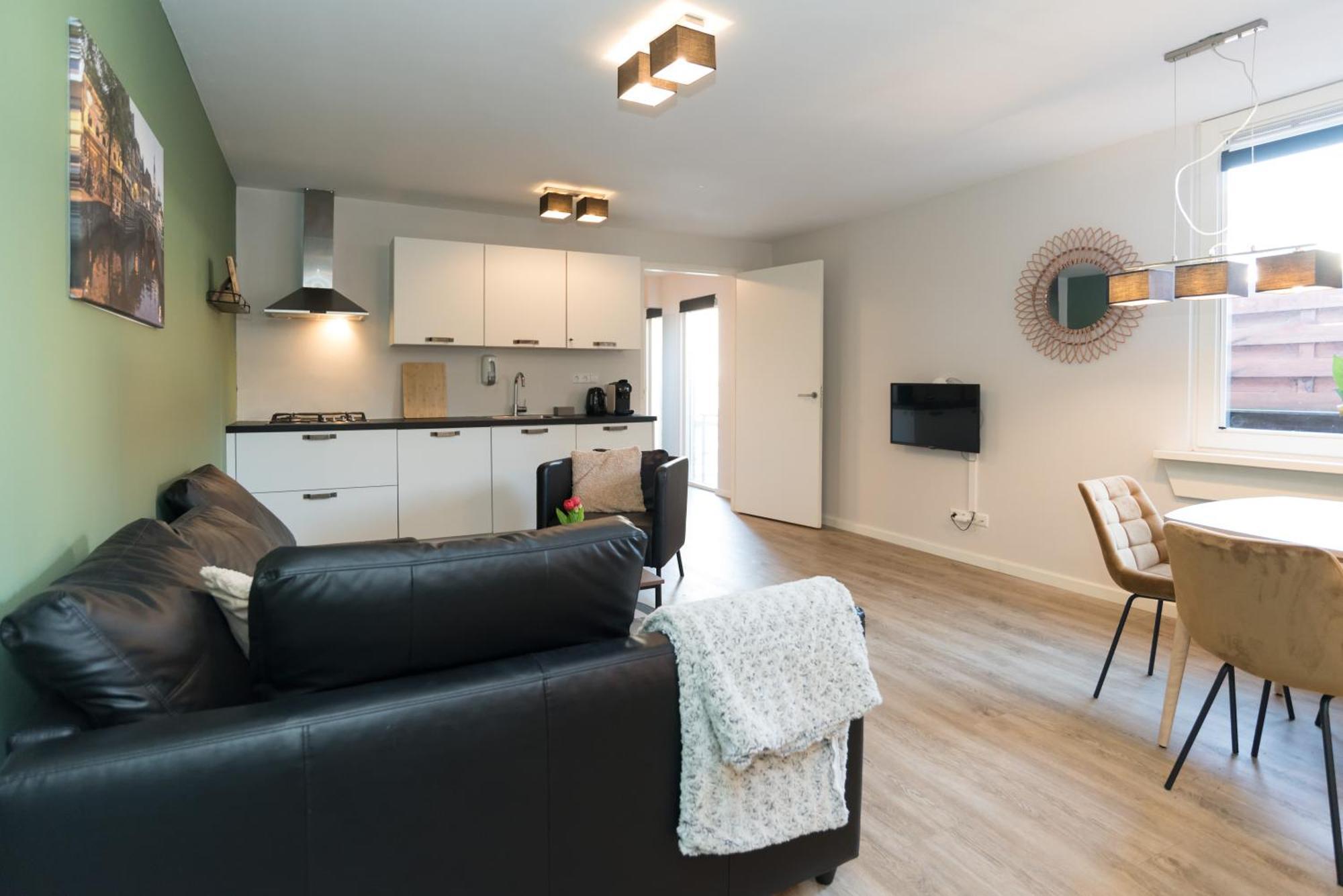 Alkmaar City Apartments *